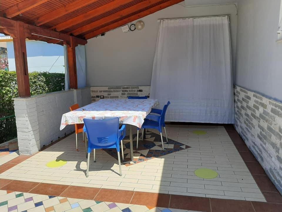 Villas Apartments Shahaj Vlorë Esterno foto