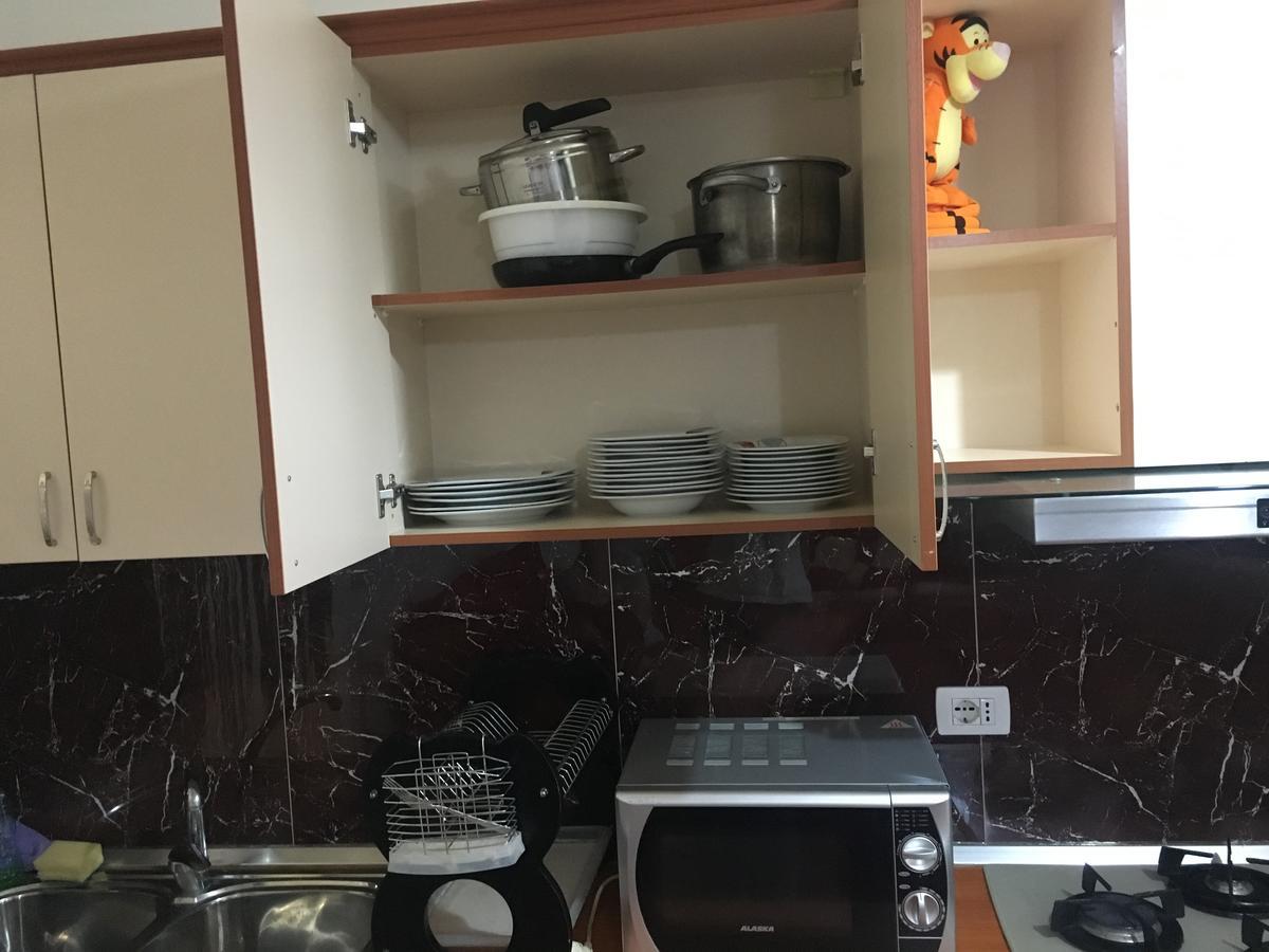 Villas Apartments Shahaj Vlorë Esterno foto